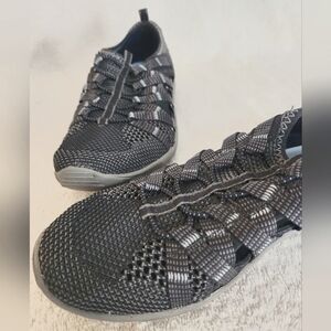 Sketchers Relaxed Fit Shoes